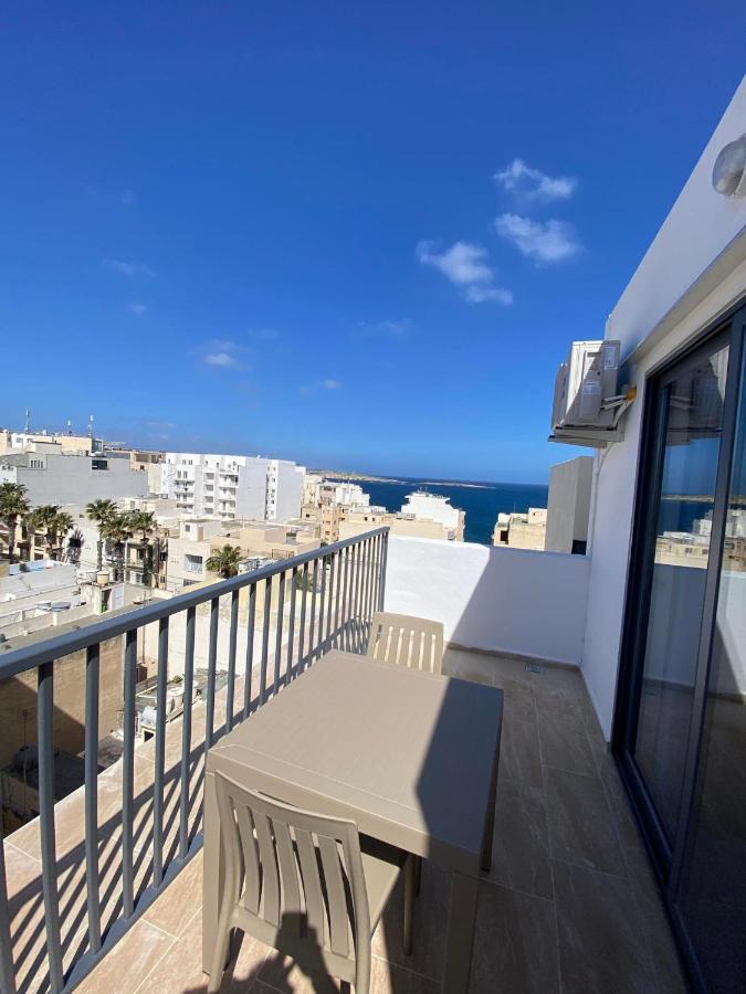 Broadway By The Sea St. Paul's Bay Exterior foto